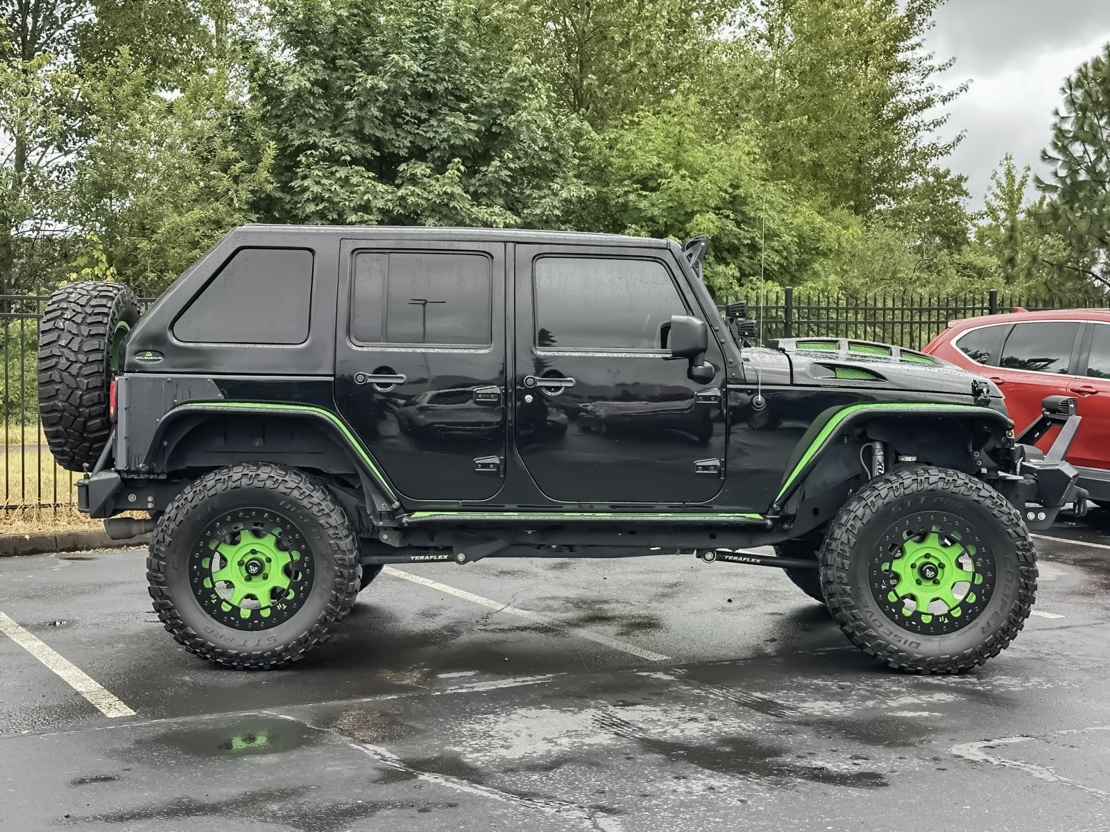 Used 2016 Black Clearcoat Jeep Sport image 3