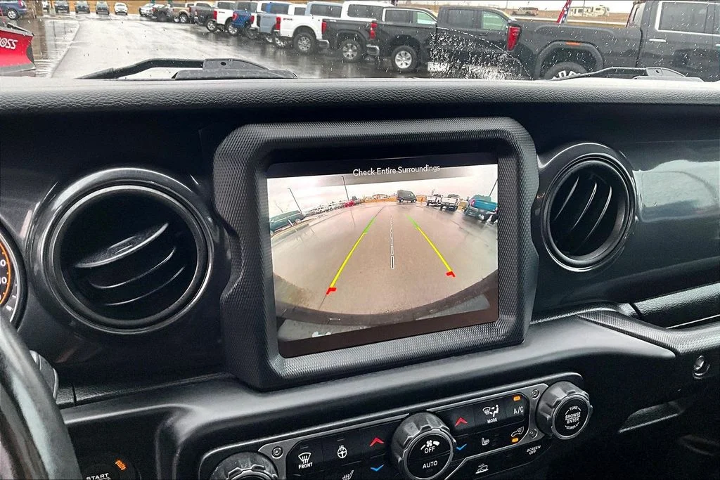 2023 Jeep Wrangler 4-Door Sport Altitude - Photo 21