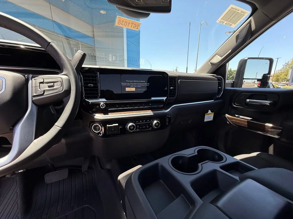 New 2026 Onyx Black GMC SLE DRW image 23