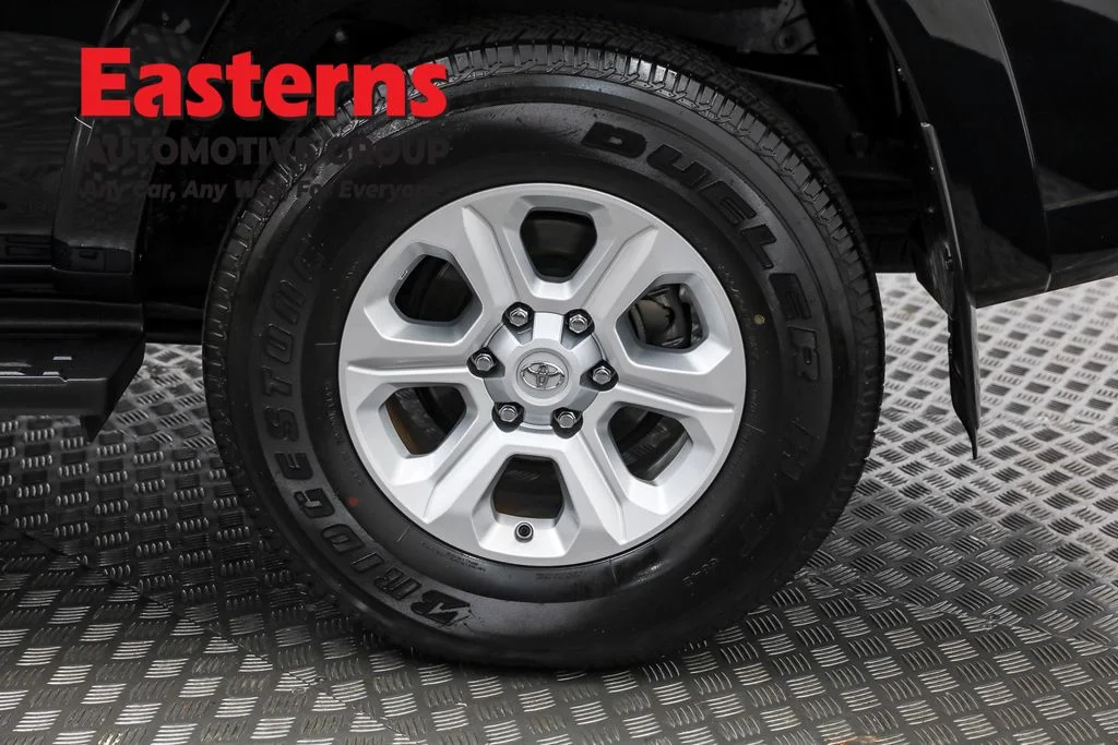 Used 2024 Black Toyota SR5 image 31