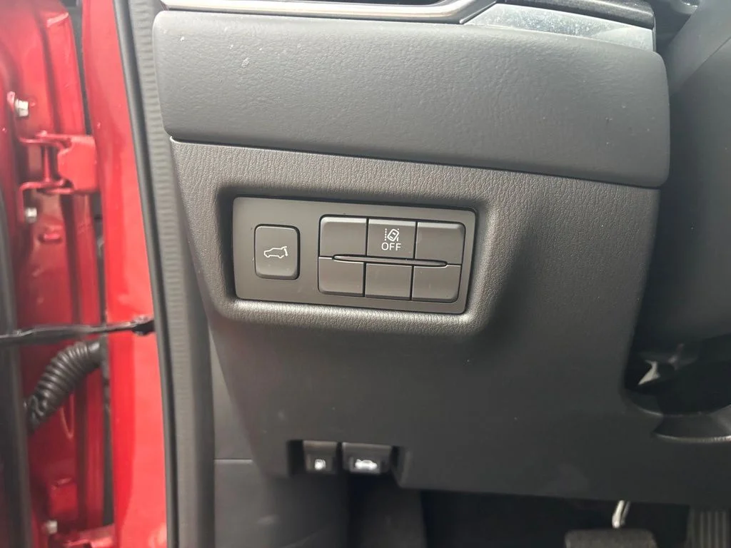 Used 2023 Red Mazda 2.5 Turbo image 29