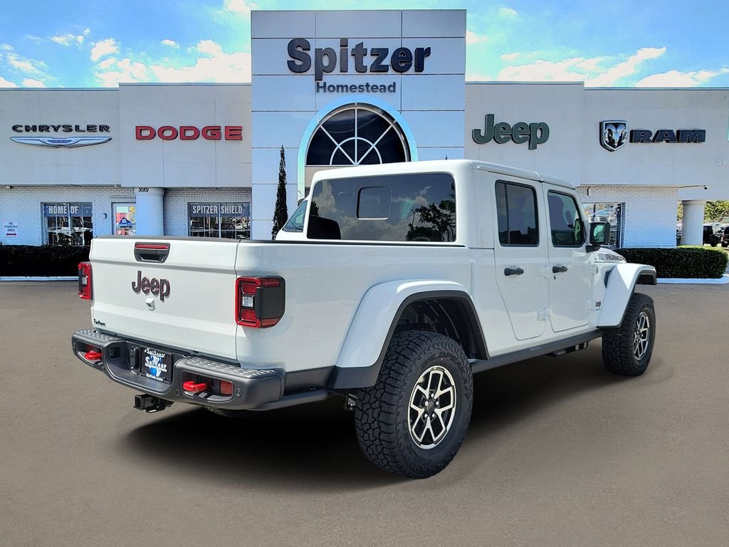 New 2026 Bright White Clear-Coat Exterior Paint Jeep Rubicon X image 2