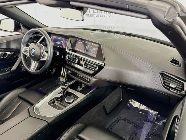 Used 2022 Gray BMW sDrive M40i image 27