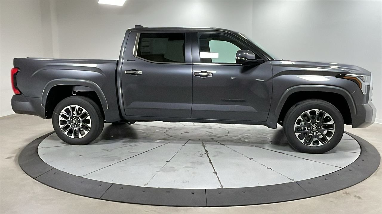 2026 Toyota Tundra Limited - Photo 6