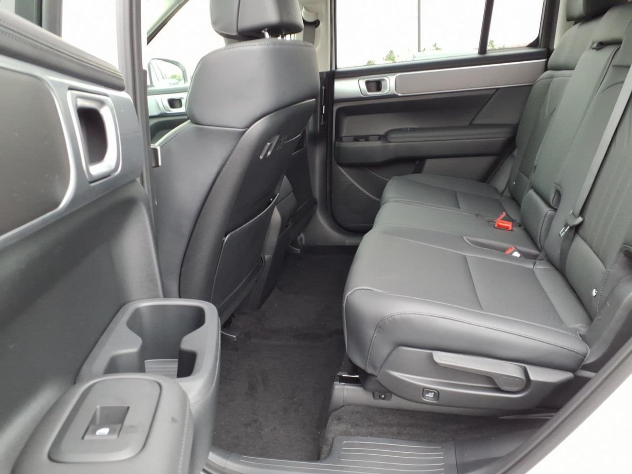 New 2027 Serenity White Pearl Hyundai SEL image 4