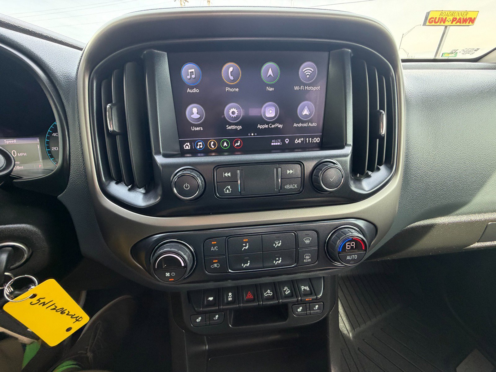 2022 Chevrolet Colorado Z71 - Photo 17