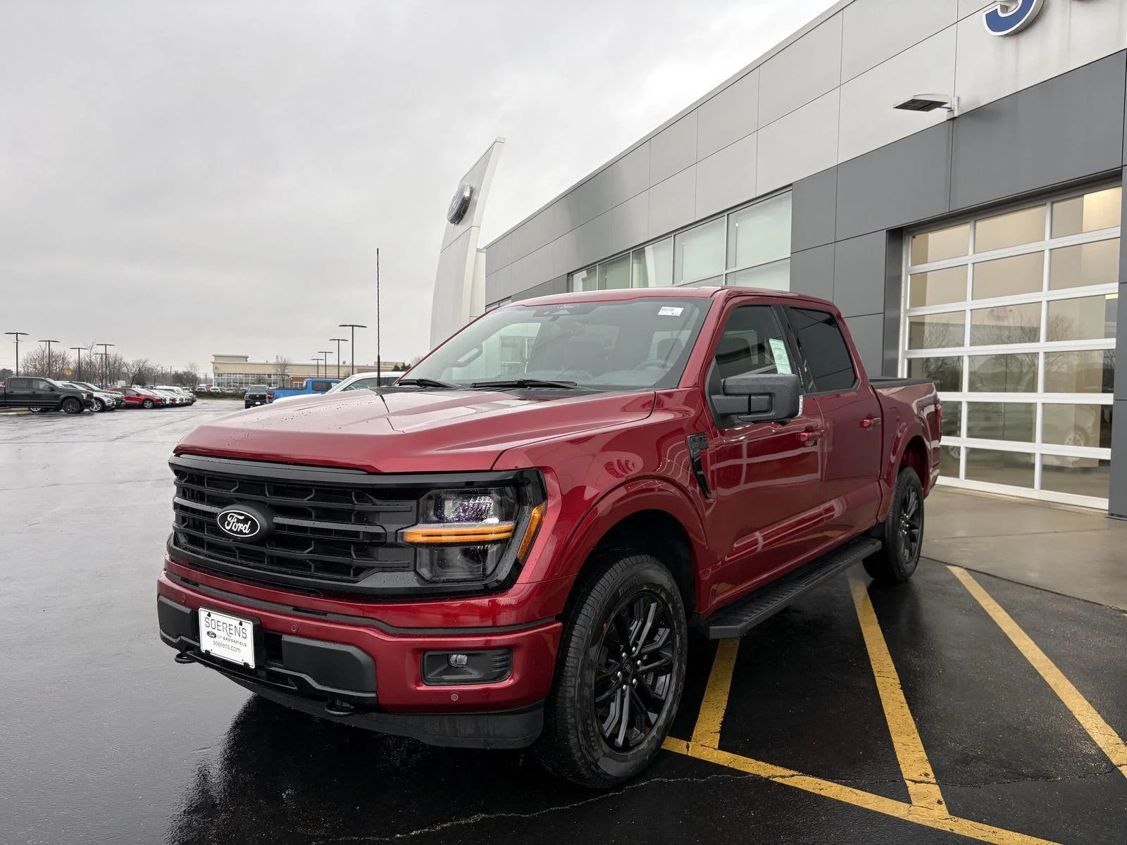 New 2026 Ruby Red Metallic Tinted Clearcoat Ford XLT image 3