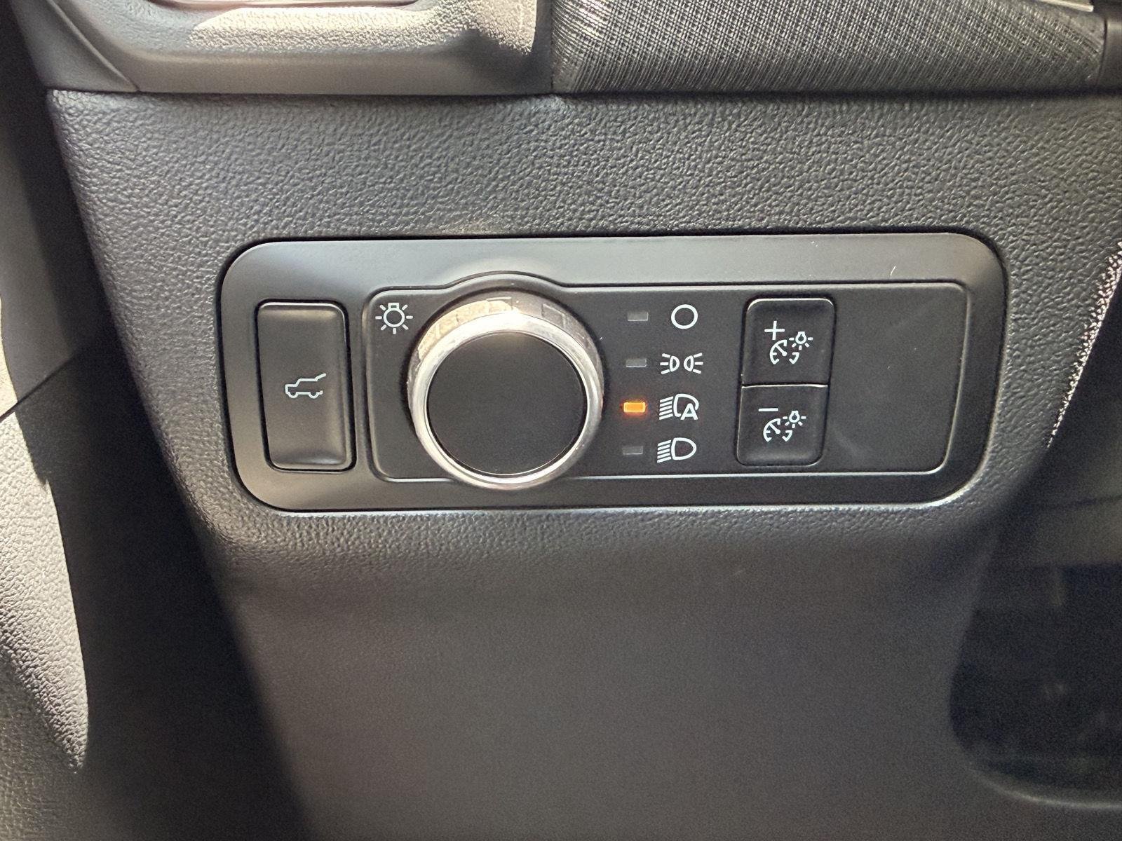 Used 2024 Cactus Gray Ford Big Bend image 30
