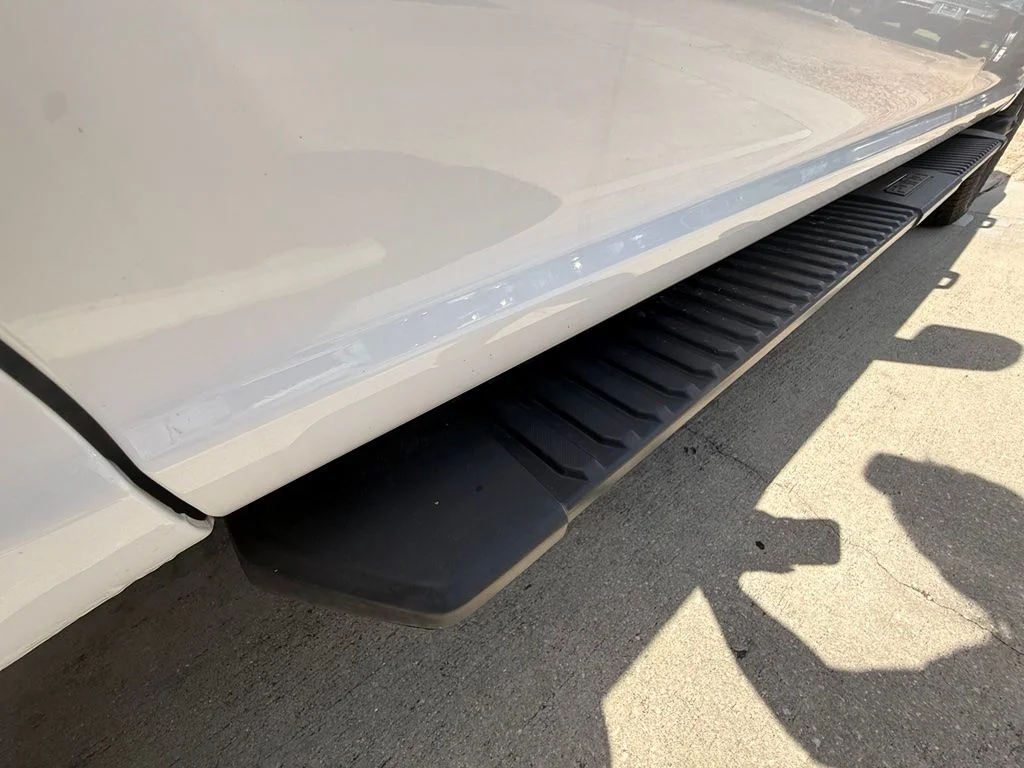 Used 2020 White Ford XL image 10