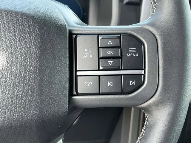 New 2026 Carbonized Gray Metallic Ford XLT image 15