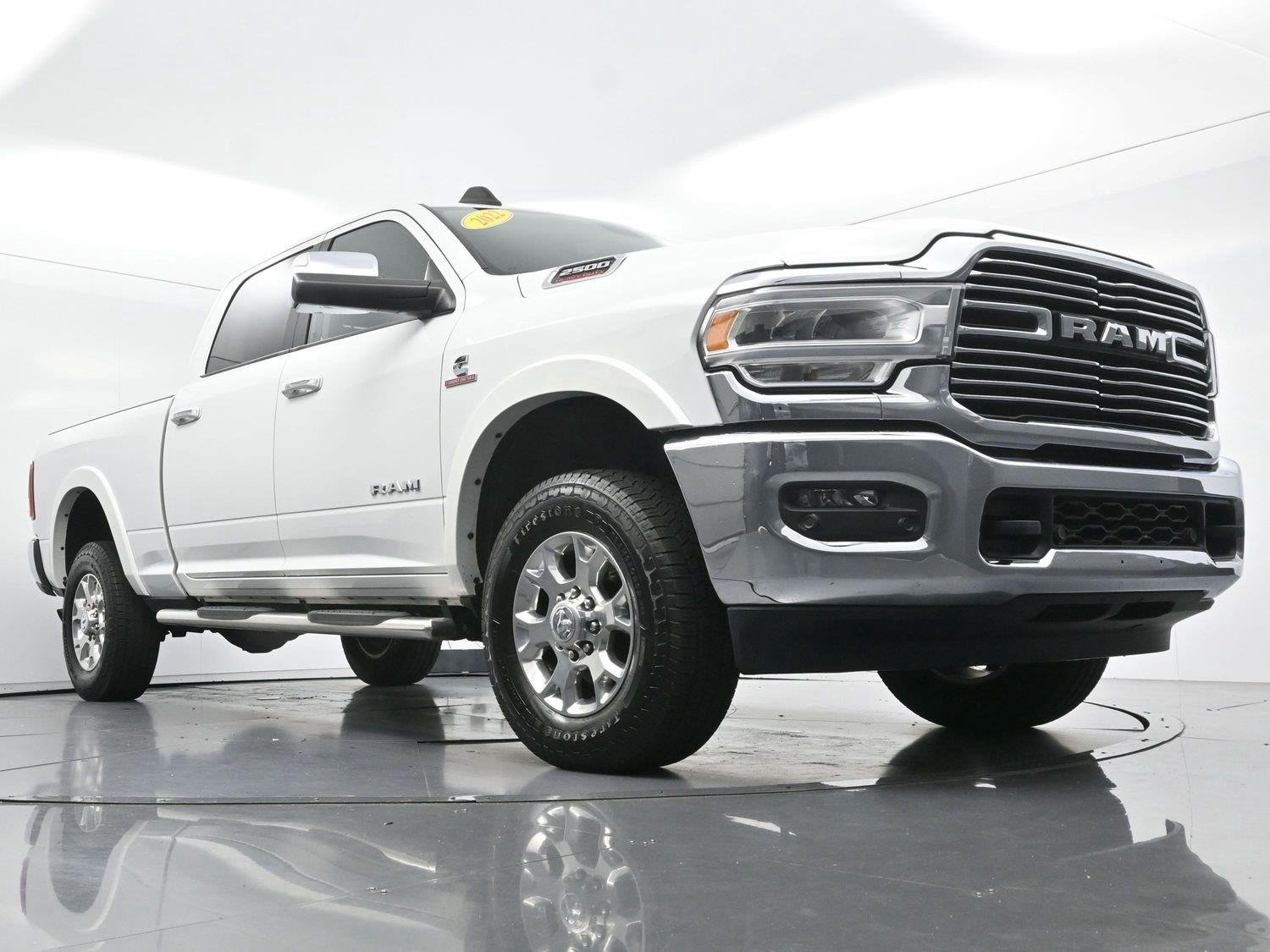 Used 2022 Bright White Clearcoat Ram Laramie image 48