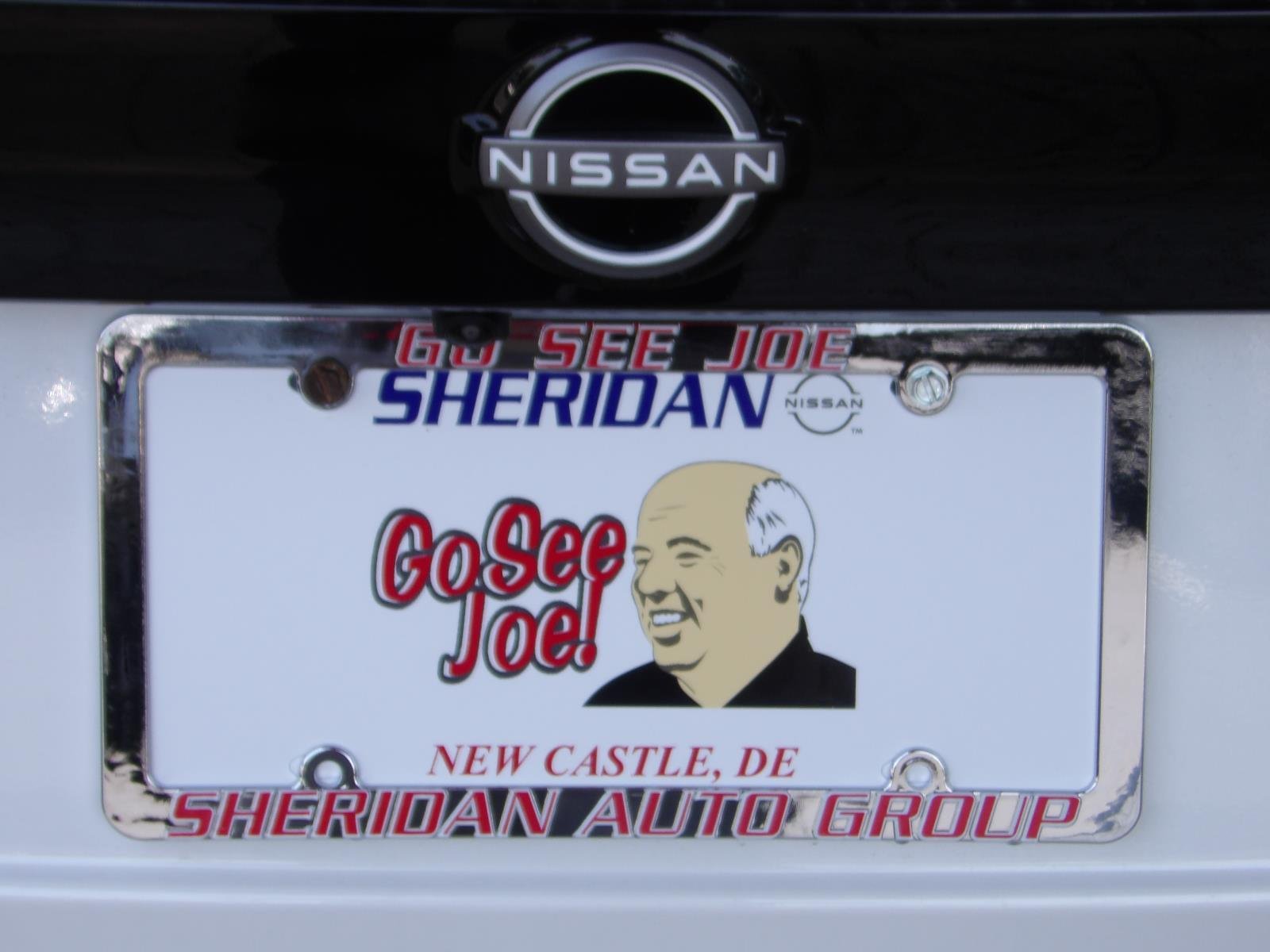 New 2026 Aspen White TriCoat / Super Black Two-tone Nissan SV image 10