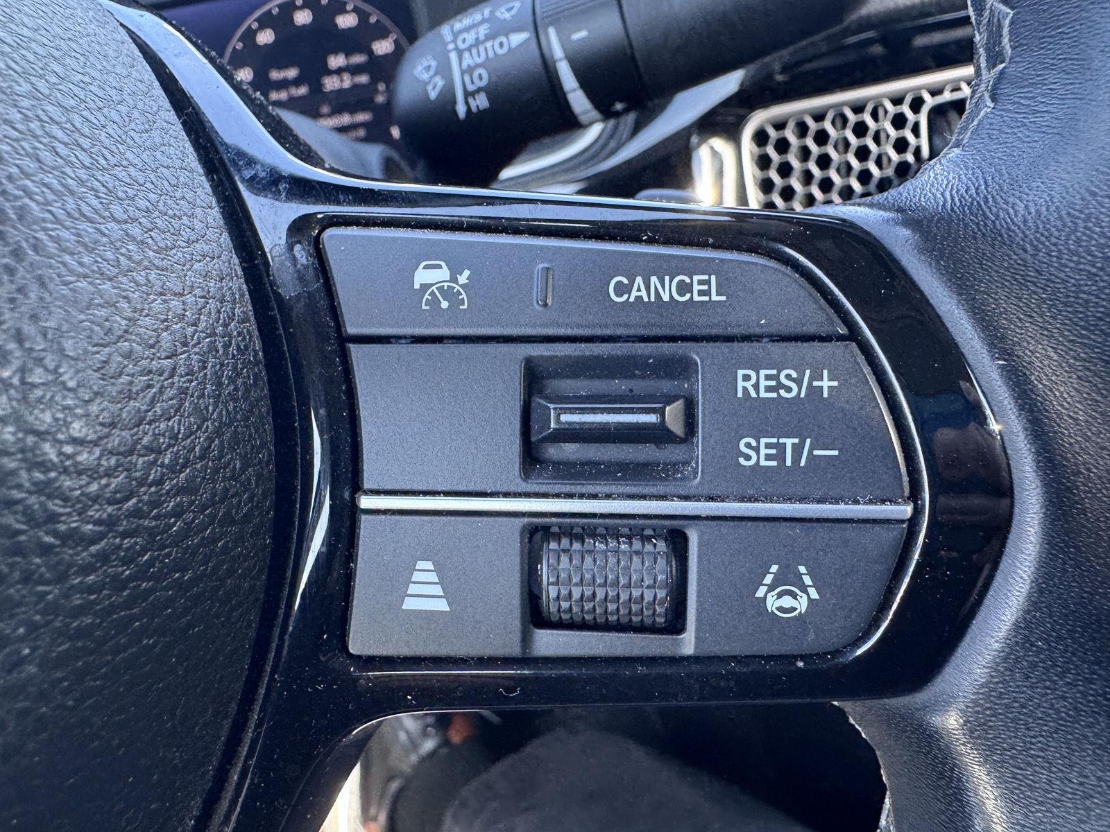 Used 2023 Crystal Black Pearl Honda Touring image 16