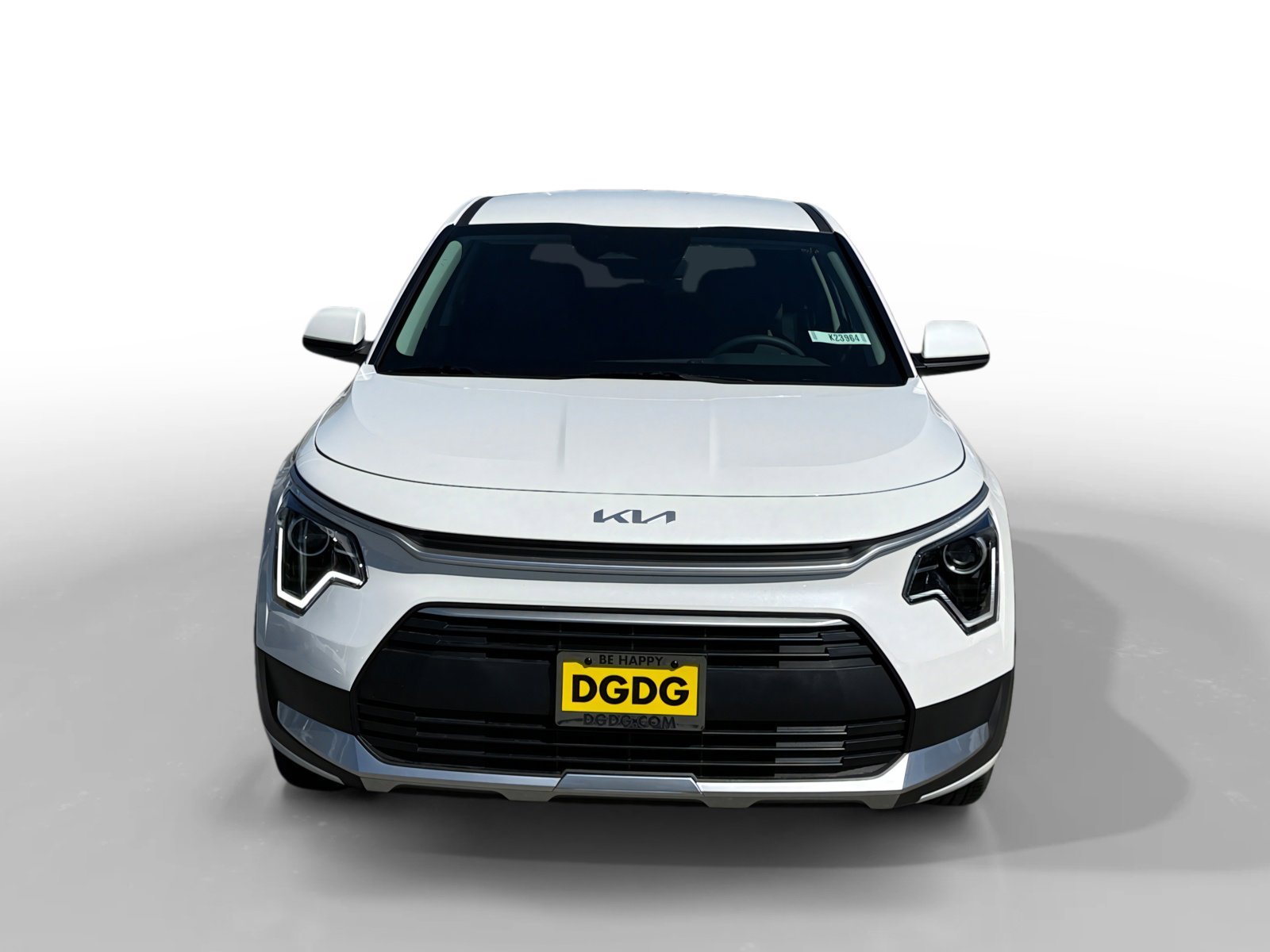 New 2026 Snow White Pearl Kia LX image 8