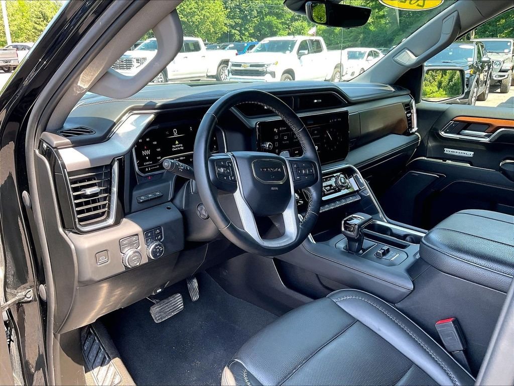 Used 2023 Black GMC Denali image 8