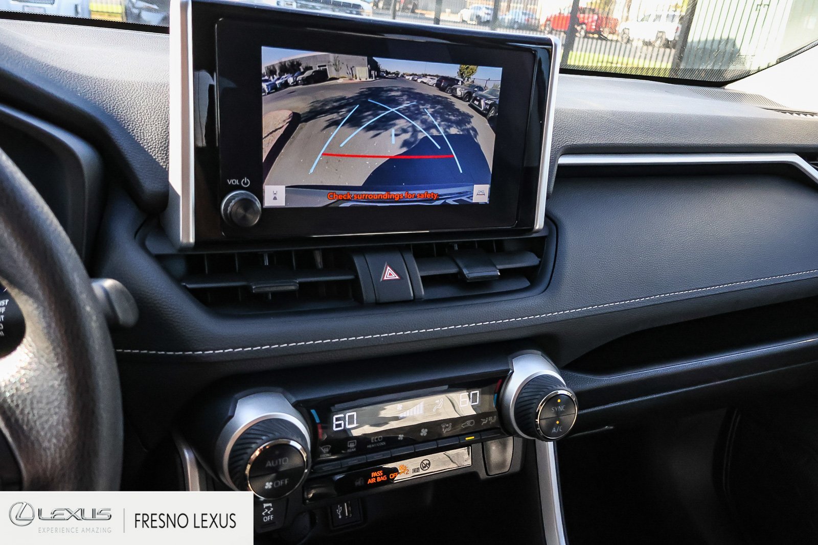 2025 Toyota RAV4 LE - Photo 25