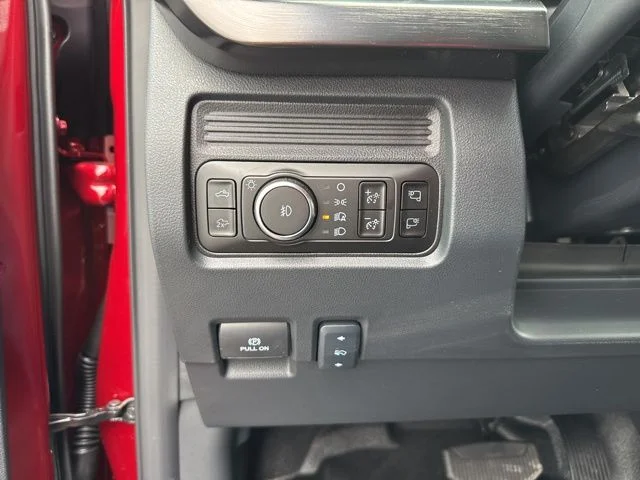 2026 Ford F-350 Super Duty Lariat - Photo 6