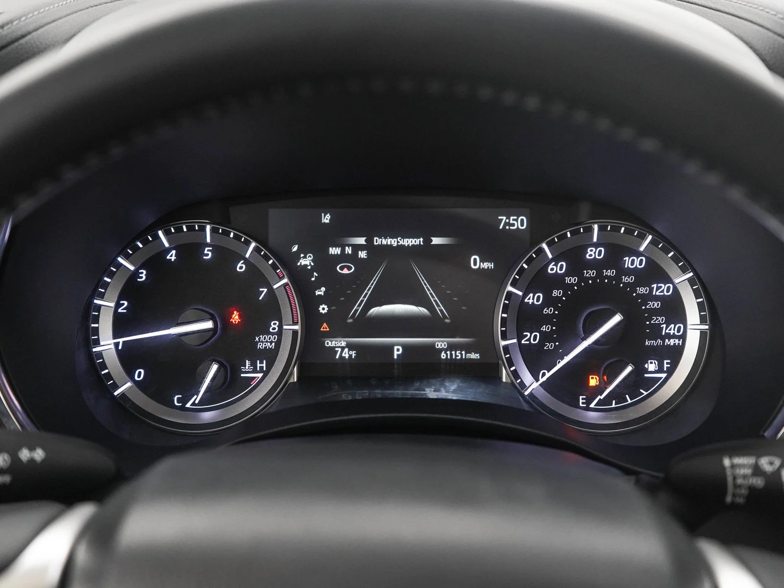 Used 2022 Red Toyota Platinum image 25