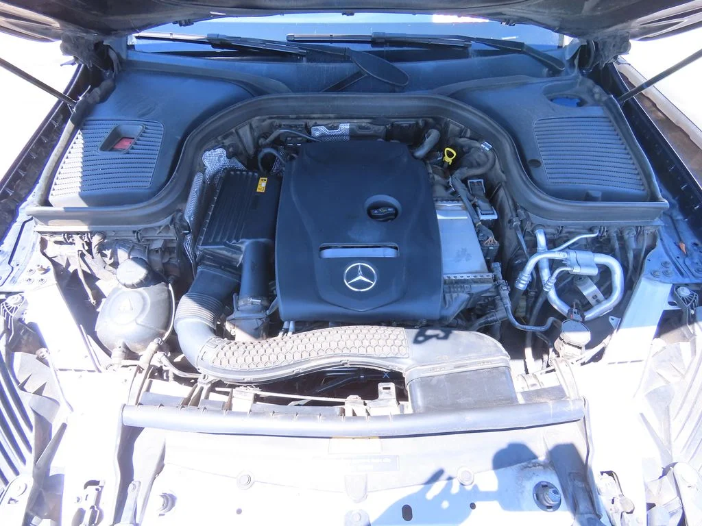 Used 2018 Blue Mercedes-Benz GLC 300 image 13