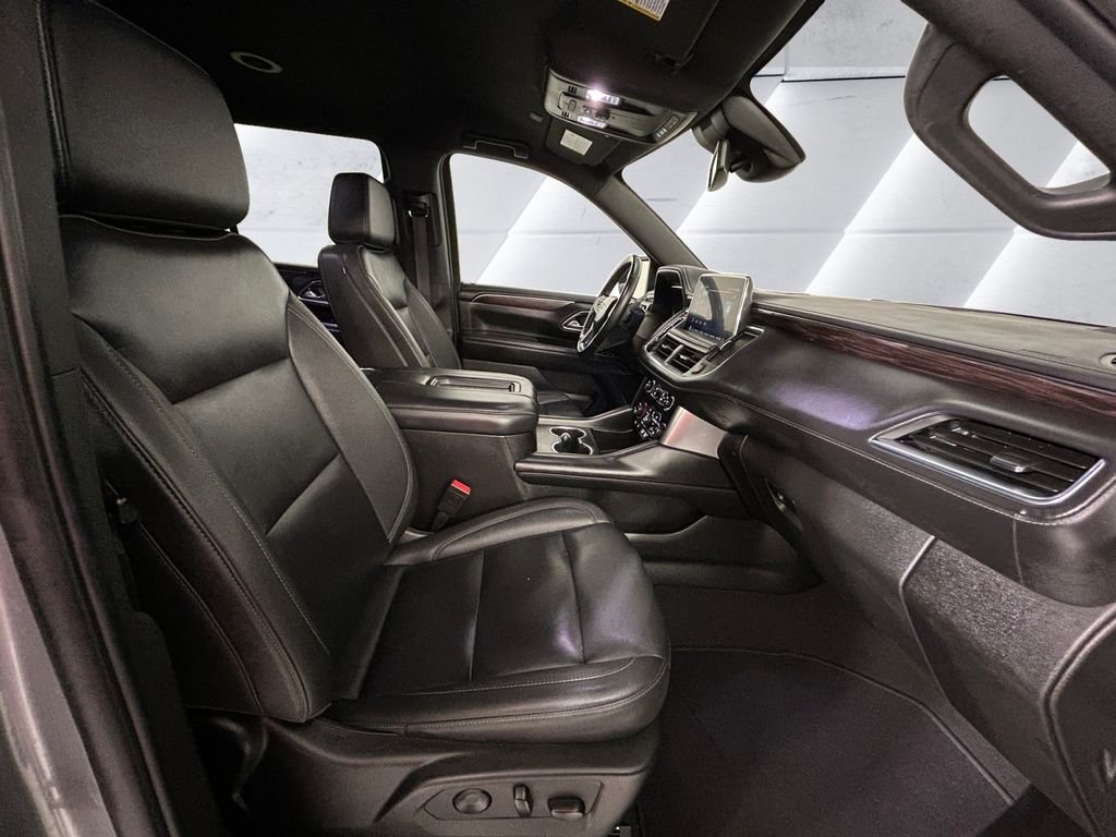 Used 2024 Gray Chevrolet LT image 13