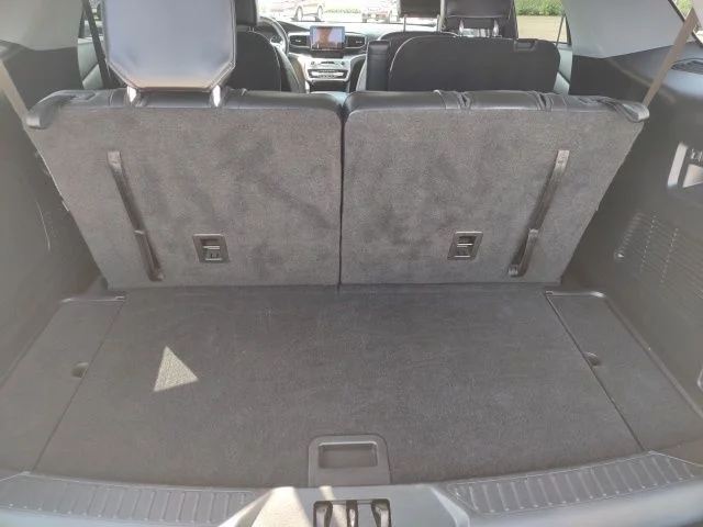 Certified Used 2021 Silver Metallic Ford XLT image 24