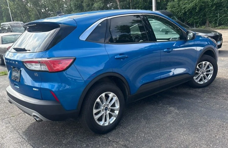 Certified 2020 Ford Escape SE with VIN 1FMCU9G69LUC04286 for sale in Marion, IA