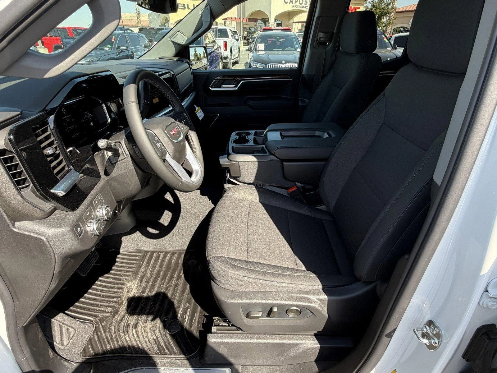 New 2026 Summit White GMC SLE image 18