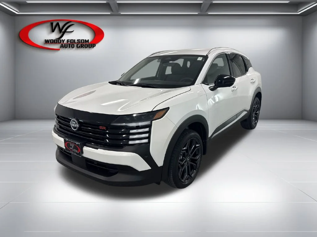 New 2026 White Nissan SR image 3