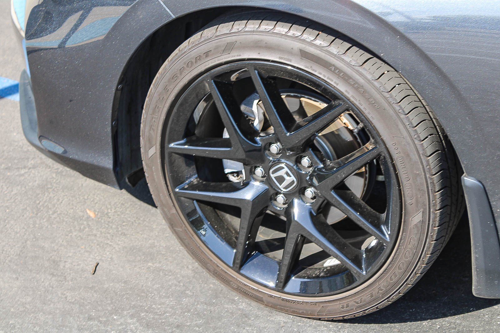 Certified Used 2025 Meteorite Gray Metallic Honda Sport image 12