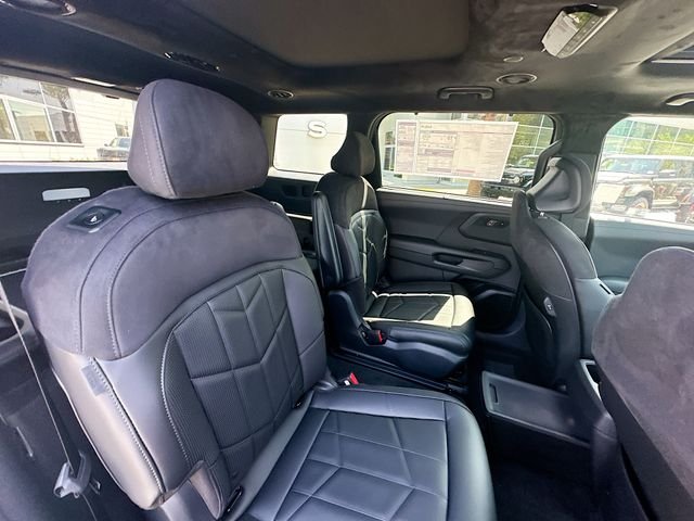 New 2027 Wolf Gray Kia X-Pro SX Prestige image 29