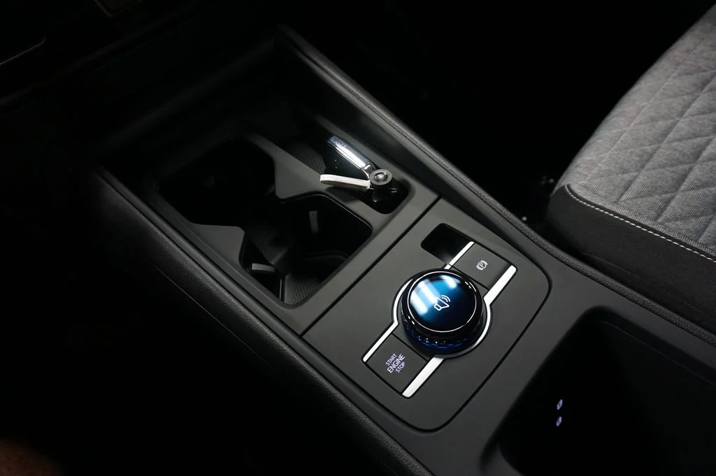 New 2026 Black Volkswagen 2.0T S image 18