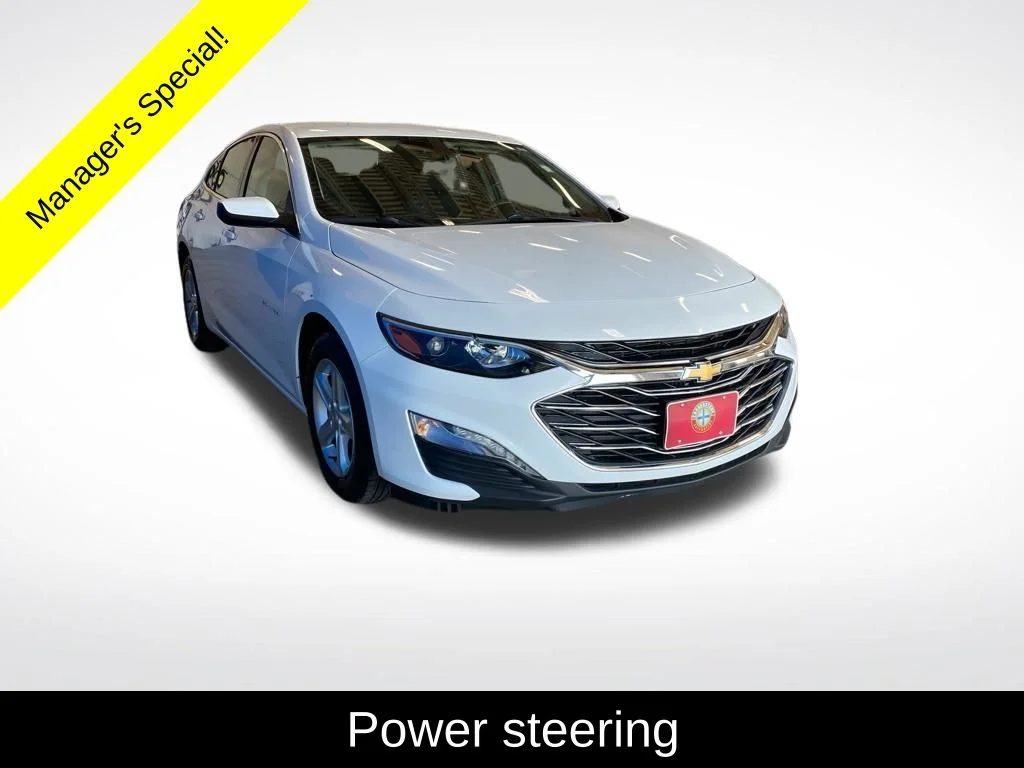 Used 2024 White Chevrolet LT image 15