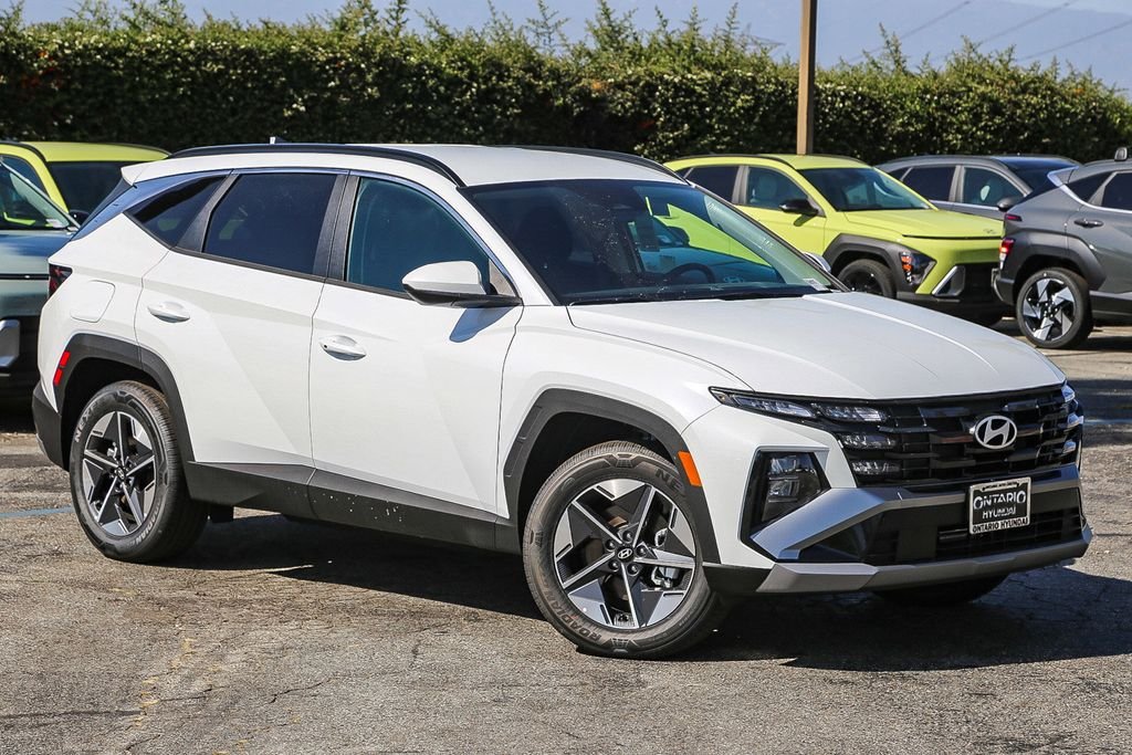New 2026 White Hyundai SEL image 2