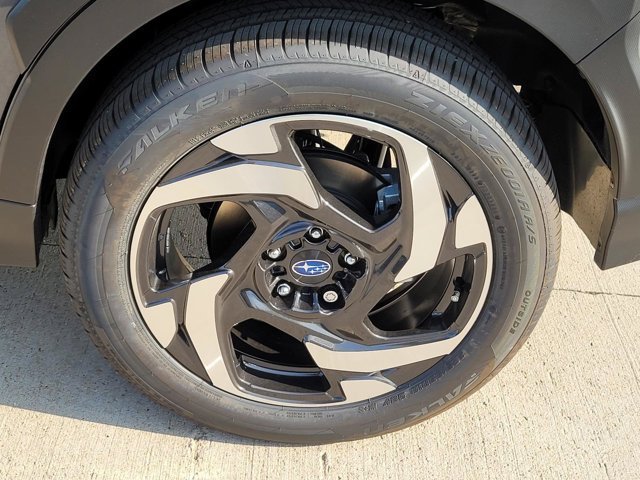 New 2026 MAGNETITE GRAY PEARL Subaru Limited Hybrid image 21