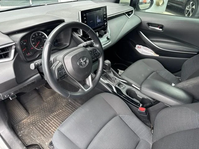 Used 2021 Silver Toyota SE image 6