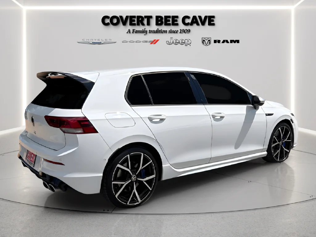 Used 2022  Volkswagen 2.0T image 14