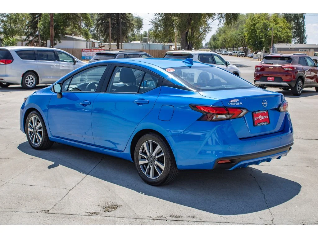 Used 2023 Electric Blue Metallic Nissan SV image 6