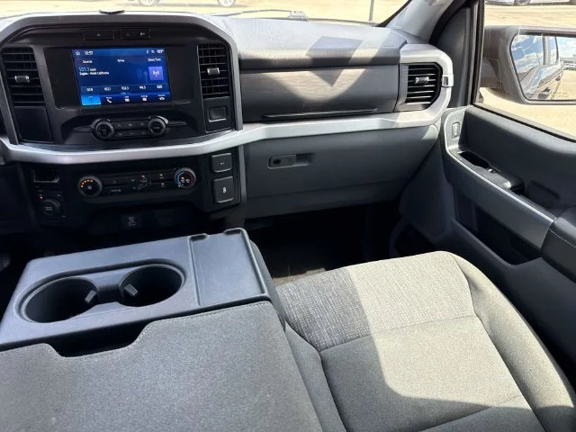 Used 2023 Blue Ford XLT image 25