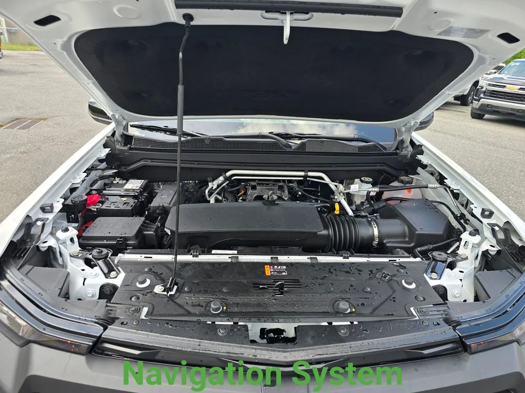 New 2026 White Chevrolet Trail Boss image 22