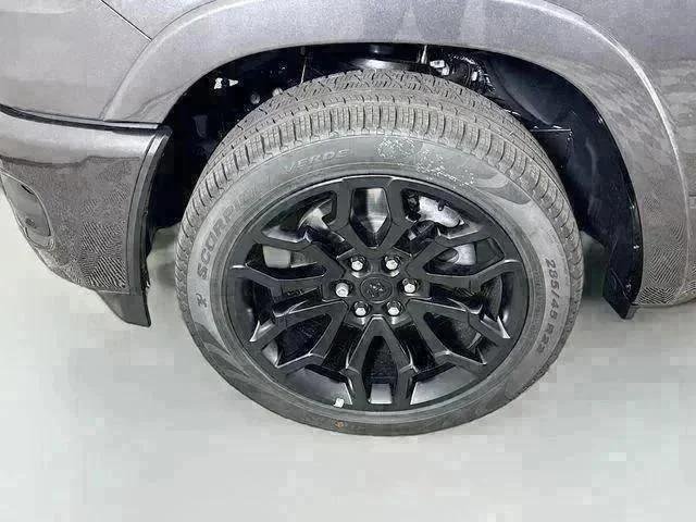 New 2026 Granite Crystal Metallic Clear-Coat Exterior Paint RAM Limited image 32