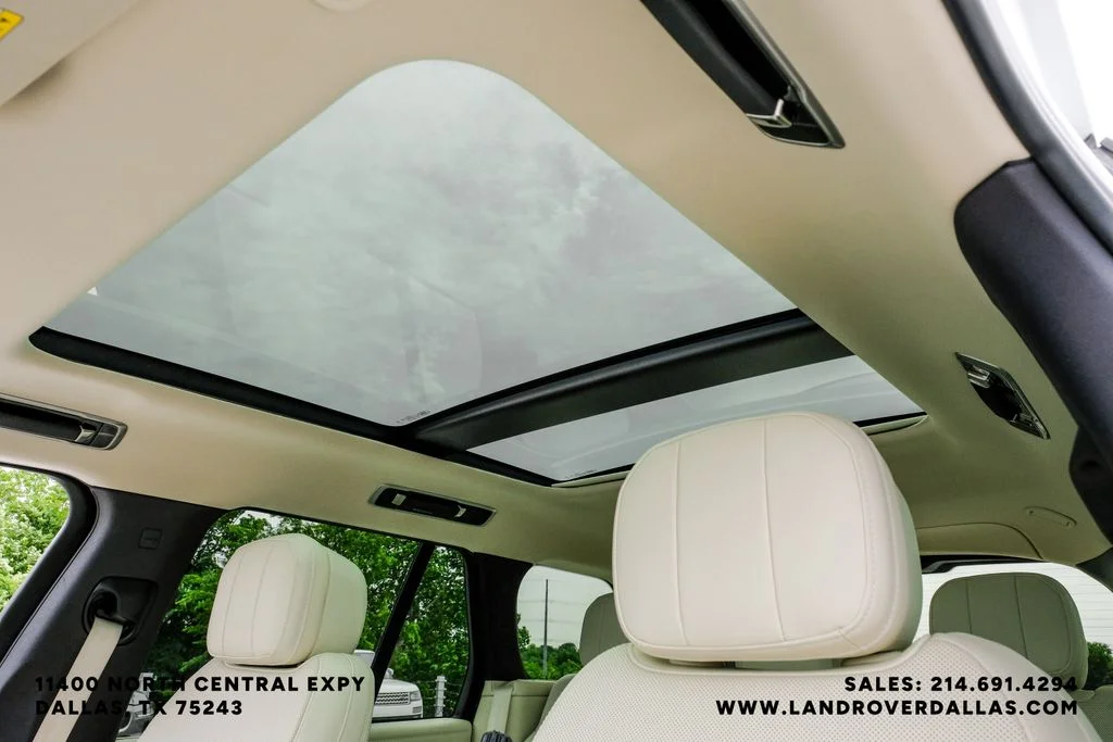 Certified Used 2023 Fuji White Land Rover SE image 24