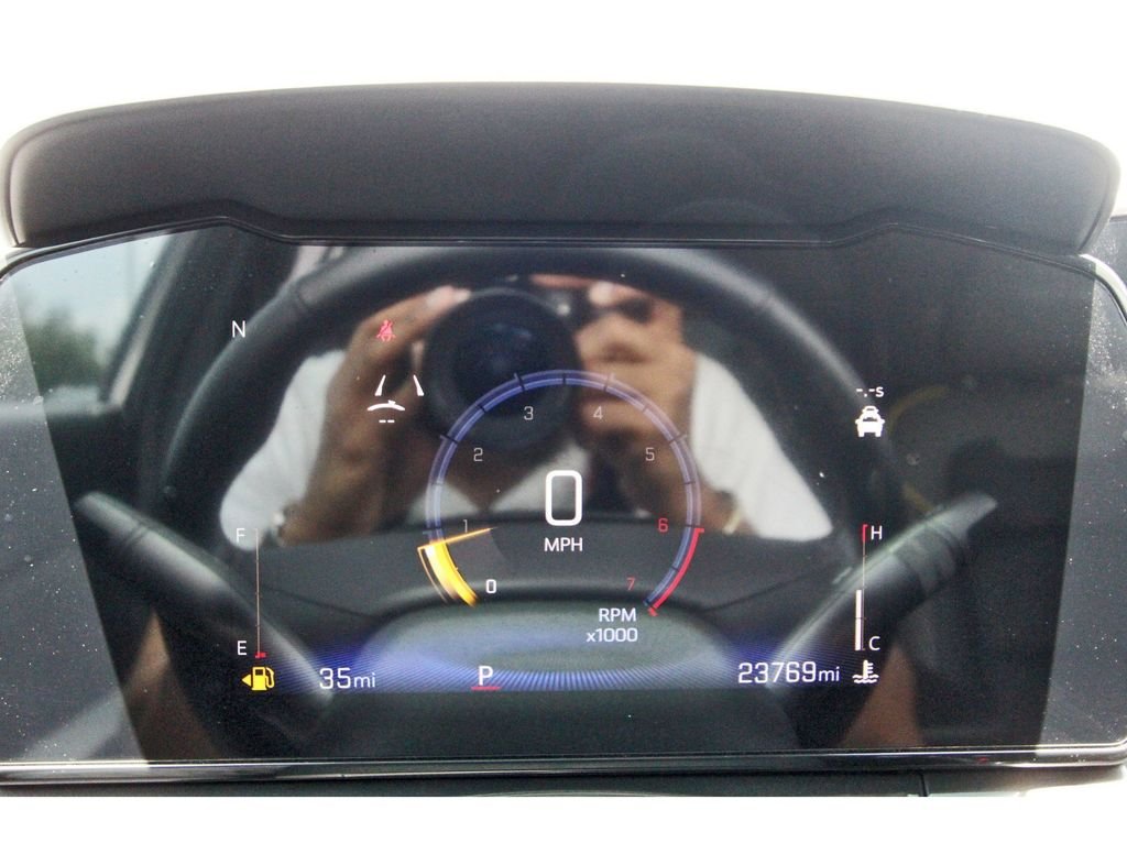 Used 2025 Gray Chevrolet ACTIV image 16