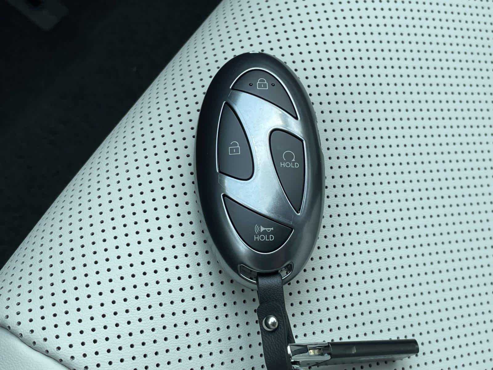 New 2026 Ecotronic Gray Hyundai SEL image 4