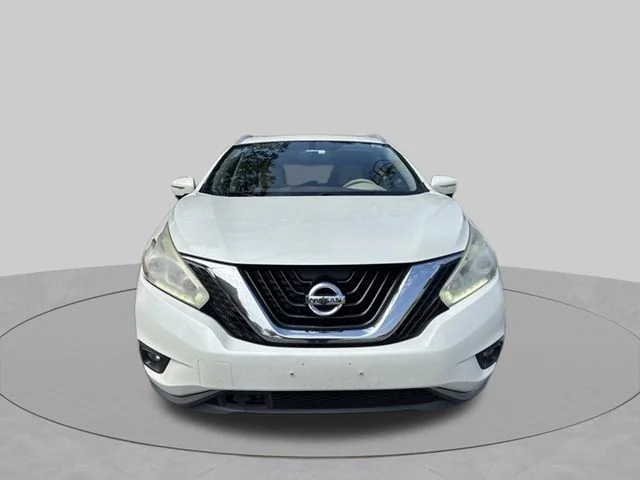 Used 2015 White Nissan Platinum image 2