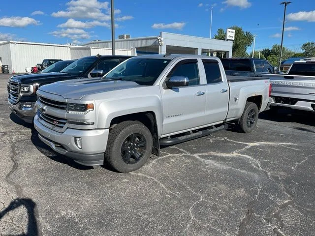 Used 2016 Silver Chevrolet LTZ image 2