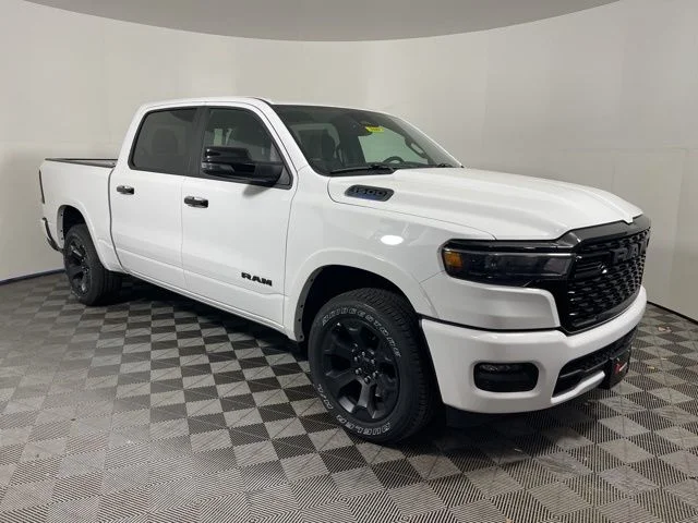 2025 RAM 1500 Big Horn/Lone Star 4x4 Crew Cab 5'7's photo