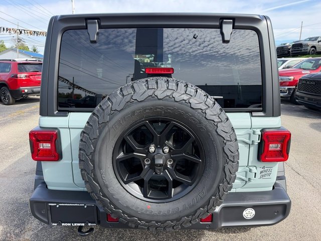 New 2027 Earl Clear-Coat Exterior Paint Jeep Willys image 4