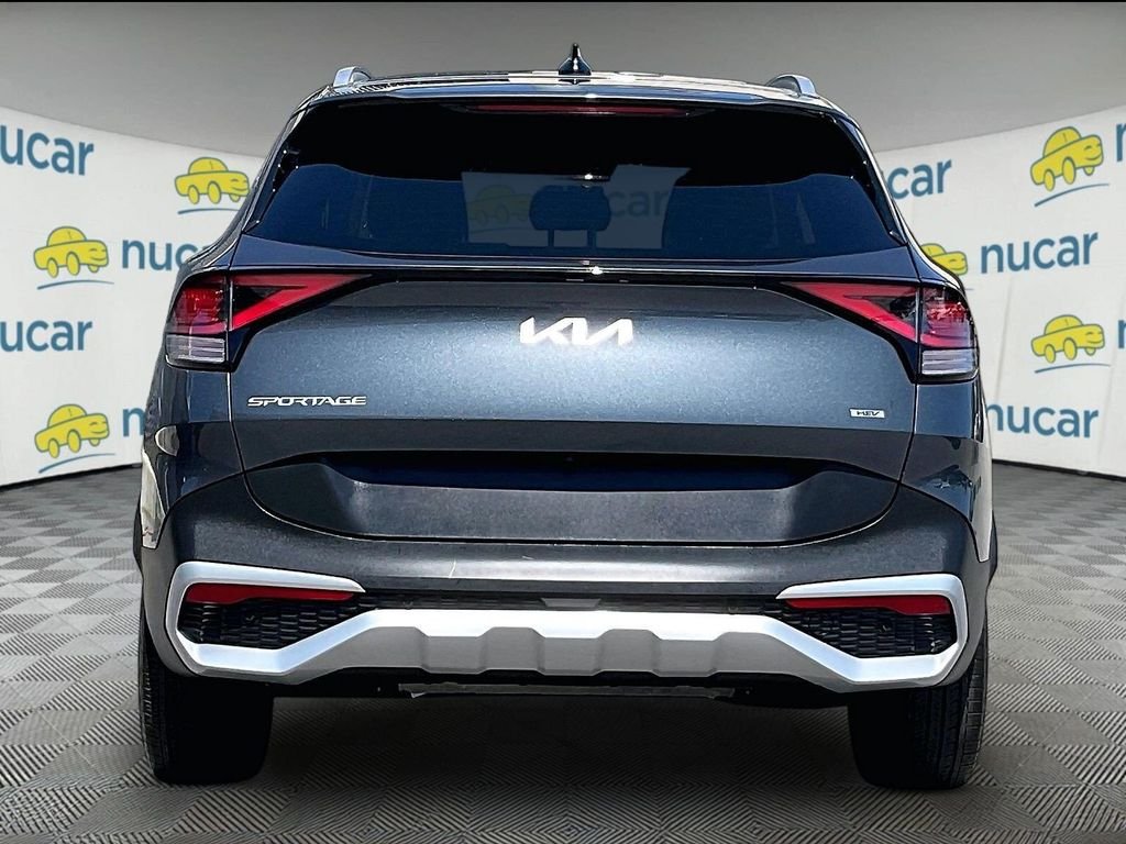 Used 2023 Gray Kia EX image 5