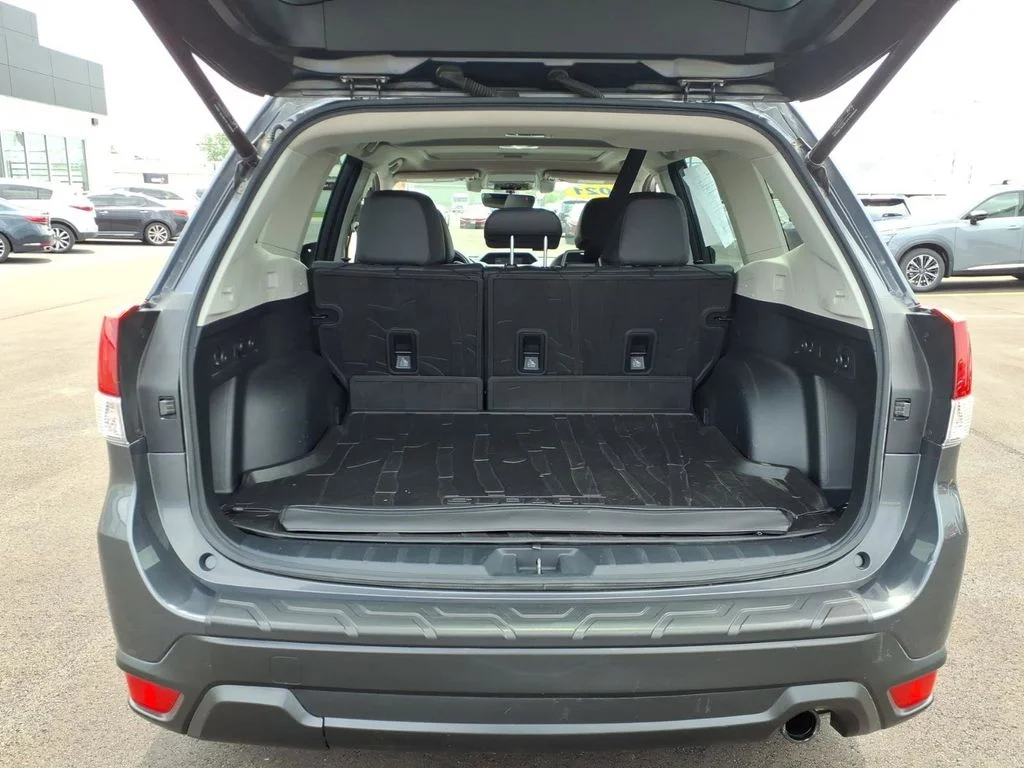 Used 2021 Gray Subaru Limited image 31
