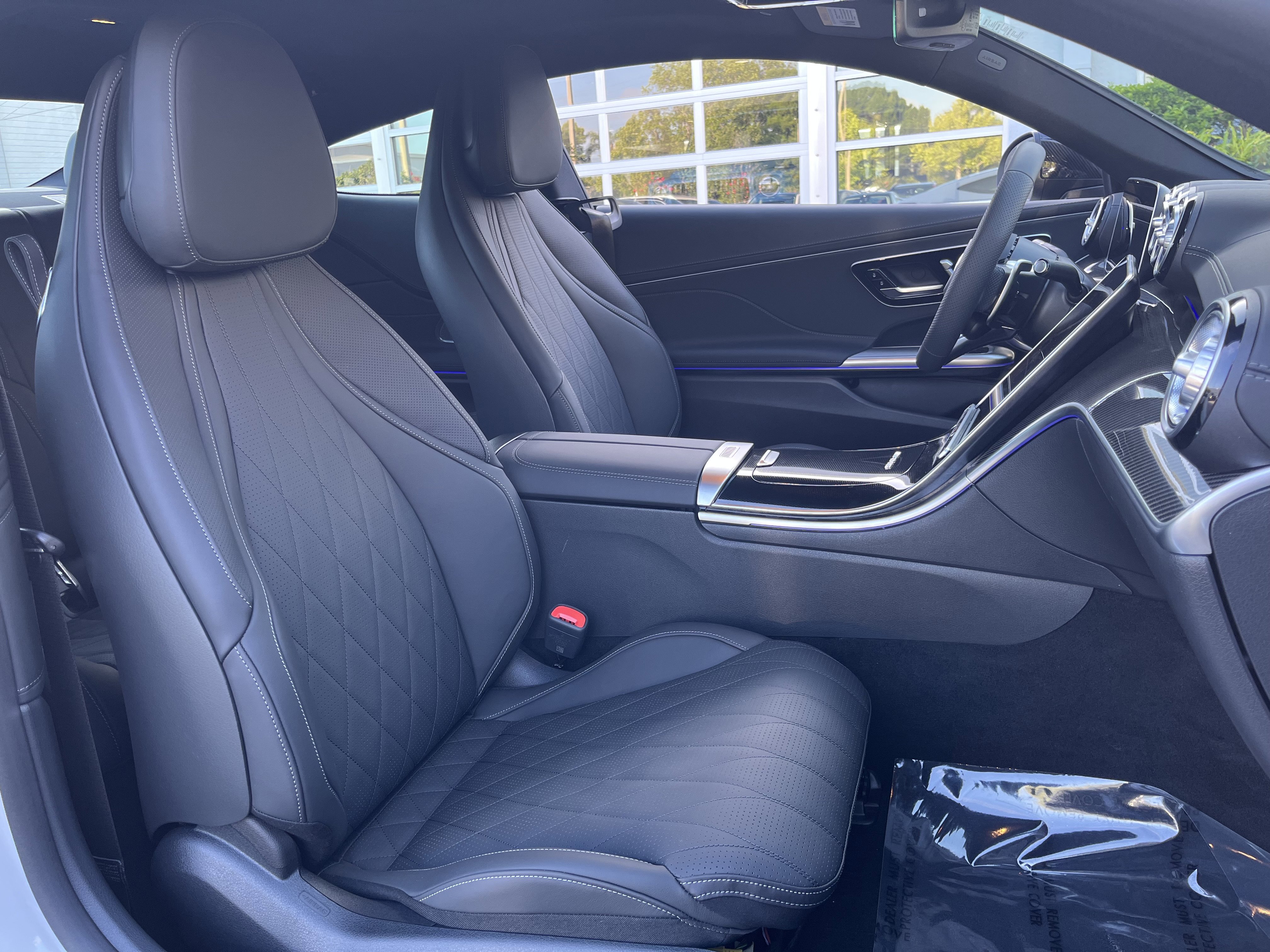 New 2026 MANUFAKTUR Moonlight White Metallic Mercedes-Benz AMG® CLE 53 image 51